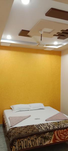 Ashwini home stay hampi